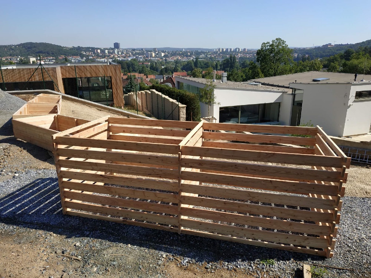 dvoukomorový dřevěný kompostér modřínový bez víka 200cm x 80cm x 80cm masiv měststký a parkový mobiliář zahradní kompostér